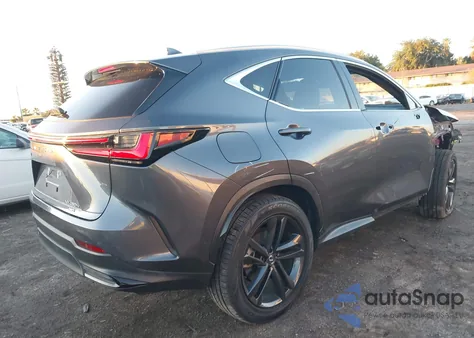 2024 Lexus Nx 450H+ Luxury z USA, uszkodzony, nr VIN JTJHKCFZ9R2021559